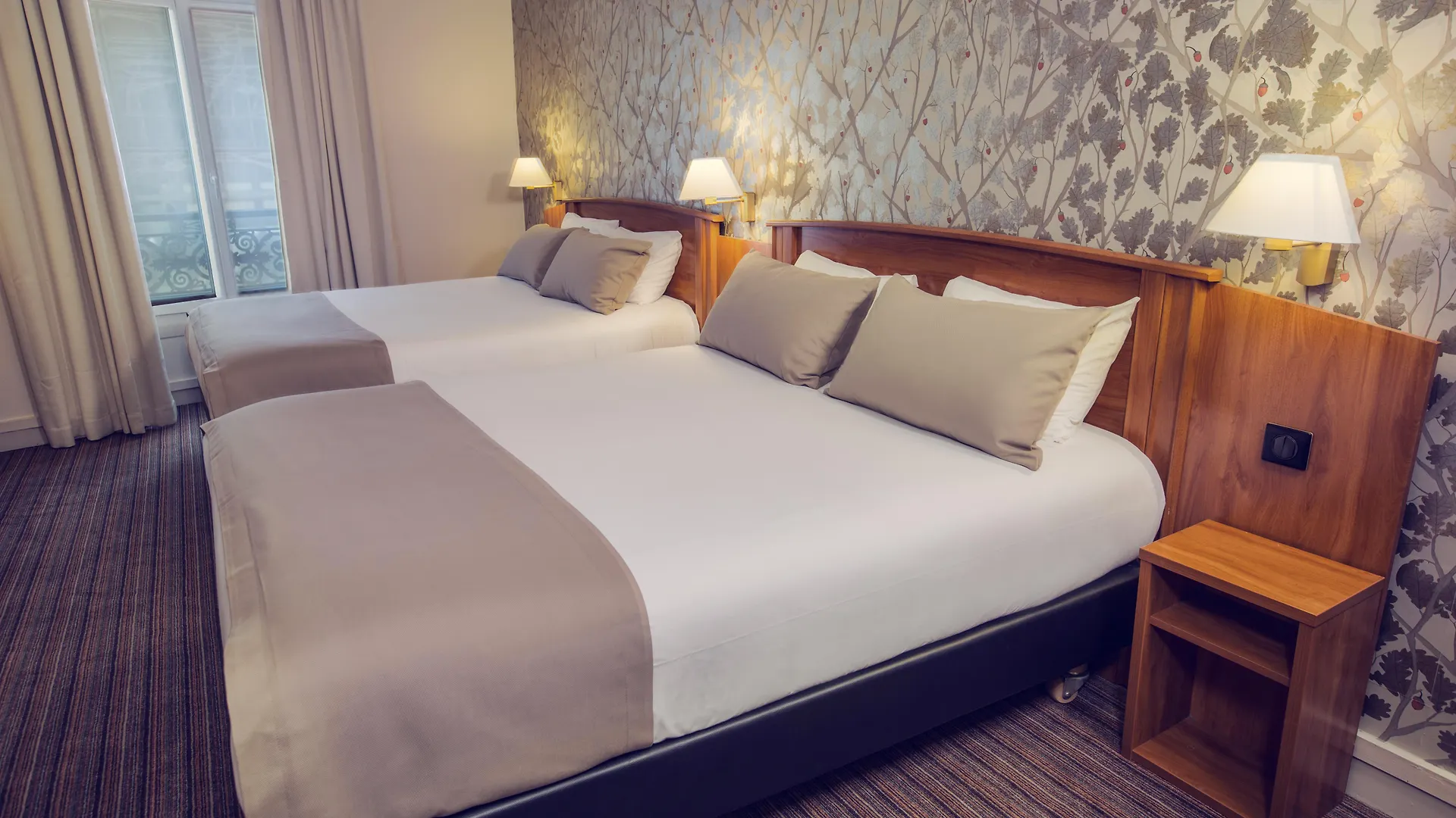 Hotel Timhotel Le Louvre Paryż