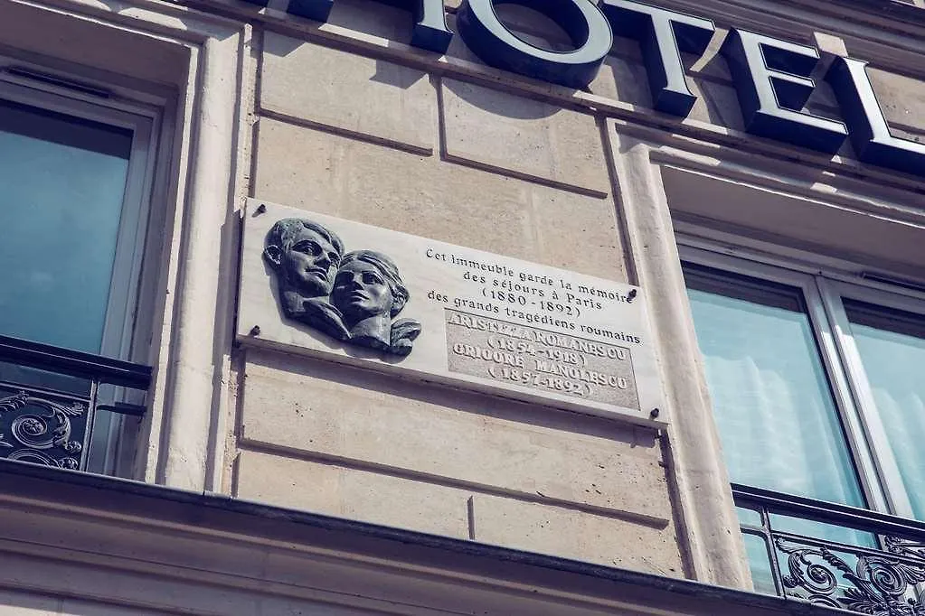 Timhotel Le Louvre Paryż