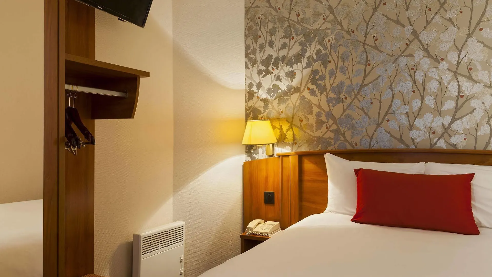 Timhotel Le Louvre Otel Paris