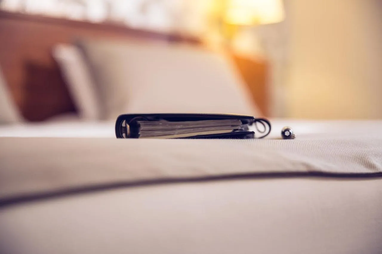 מלון Timhotel Le Louvre 3*