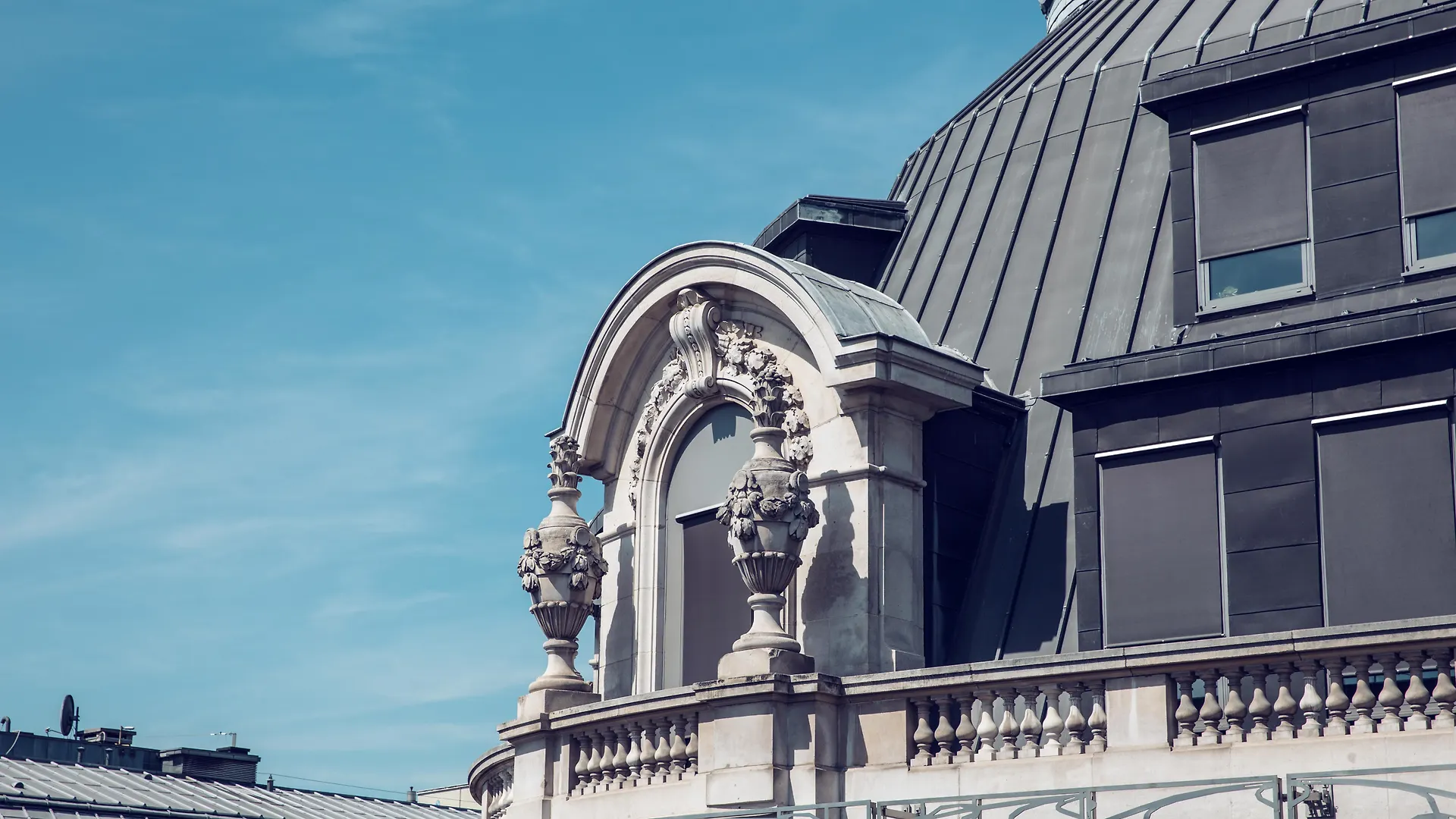Hotel Timhotel Le Louvre Paris