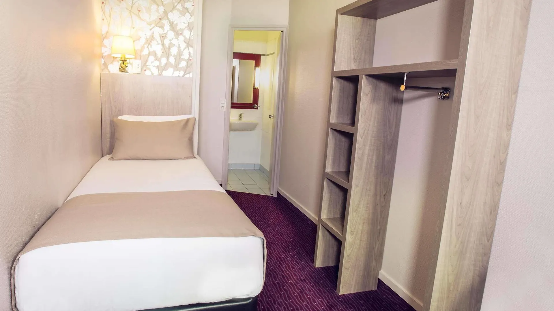 Timhotel Le Louvre Hotel