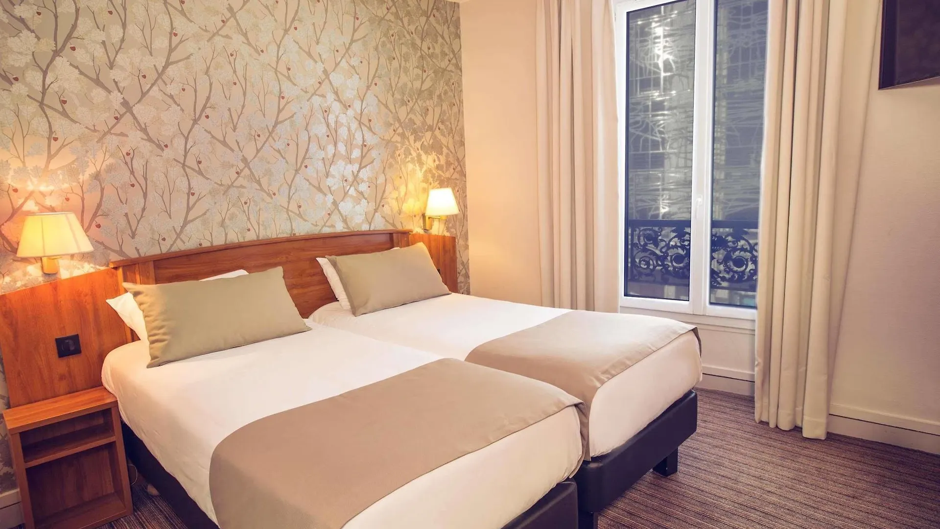 Timhotel Le Louvre Paris